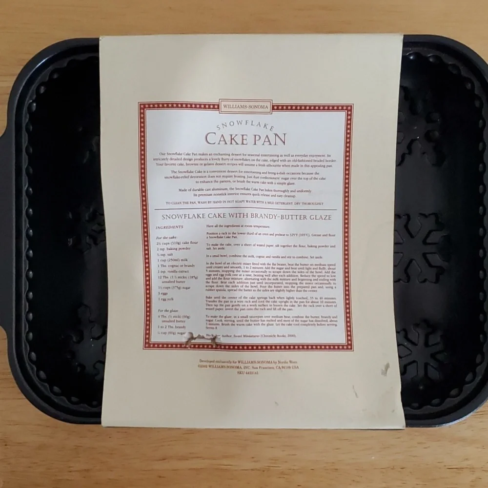 Williams Vintage Sonoma Snowflake Pan